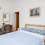 Bluetique Апартаменты