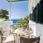 Bluetique Апартаменты *