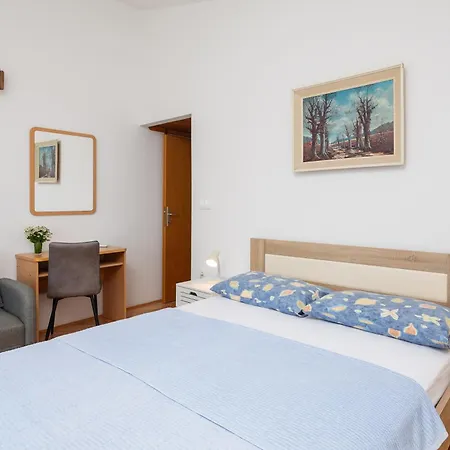 Bluetique Apartment