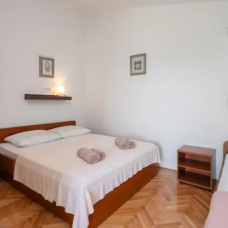 Apartment Bluetique Pisak